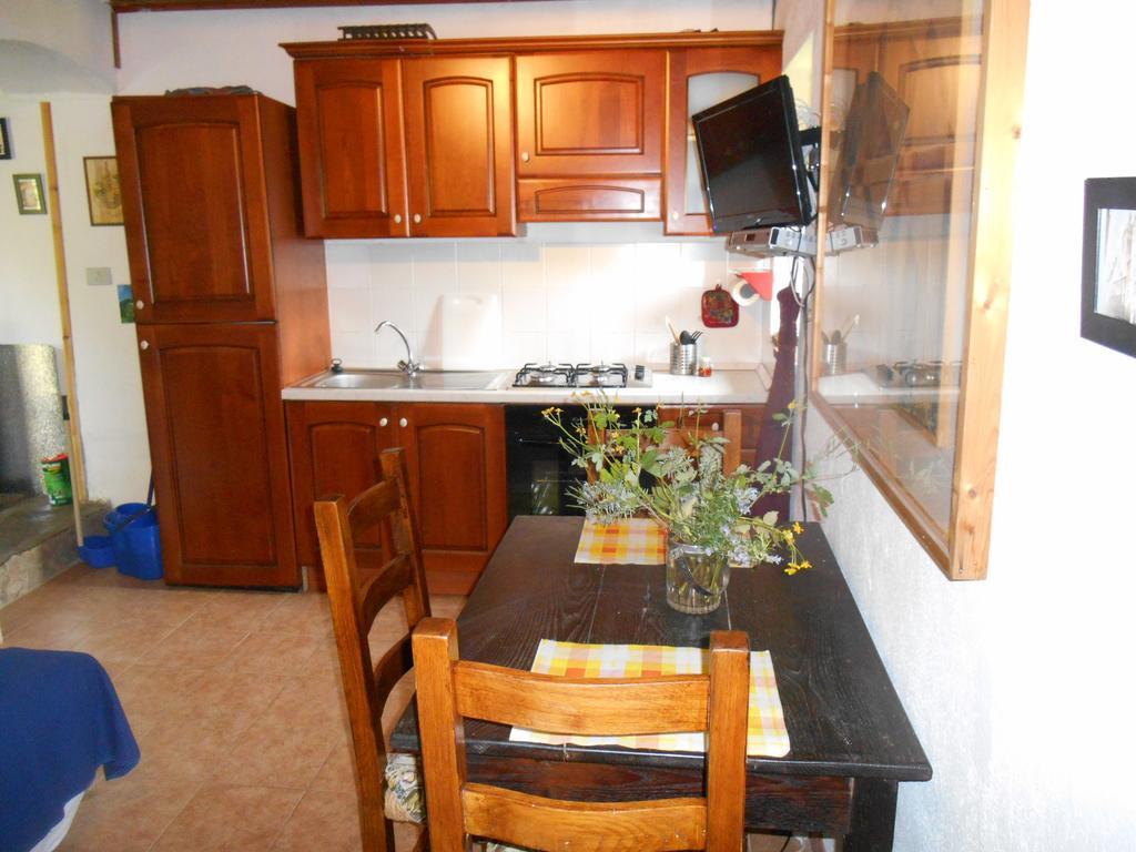 La Casa Nel Bosco-Senza Auto Guest House Ponte della Venturina Room photo